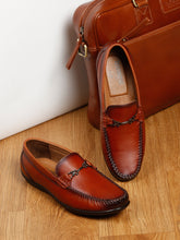 Load image into Gallery viewer, Men Classic Tan Leather Loafers shoes
