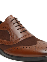 Load image into Gallery viewer, Men&#39;s Wood &amp; Brown Leather Lace-Up Oxford Shoes
