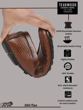Load image into Gallery viewer, Men&#39;s Brown Texture Leather Flexi 360 Loafers

