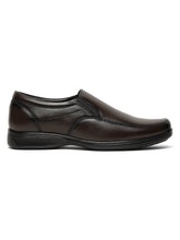 Load image into Gallery viewer, Men&#39;s Brown Solid Leather Moccasins
