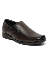 Load image into Gallery viewer, Men&#39;s Brown Solid Leather Moccasins
