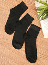 Load image into Gallery viewer, Teakwood Leathers Men's  Pack Of 3 Cotton Above Ankle Length Socks
