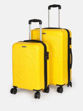 Load image into Gallery viewer, Dart Textured Hard Sided Cabin Sized Trolley Bag
