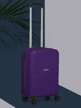 Load image into Gallery viewer, Teakwood Dune Compact 55 cm Cabin Size Trolley Bag

