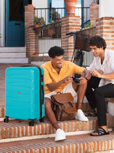 Load image into Gallery viewer, Teakwood Dune Cabin Size Trolley Bag
