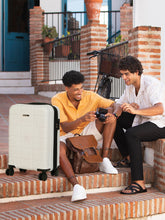 Load image into Gallery viewer, 360 Degree Rotation Hard Cabin Trolley Bag
