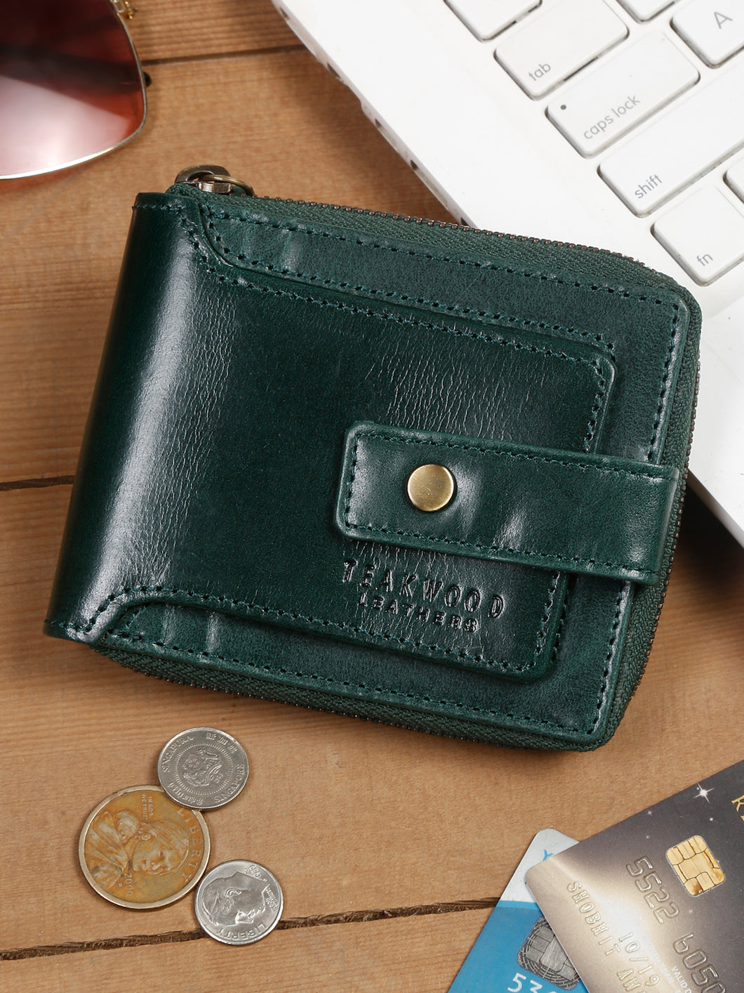 Teakwood Leather Men's Solid Green Zip Around Wallet