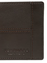 Load image into Gallery viewer, Men’s Dual-Texture Paneling Bifold Leather Wallet
