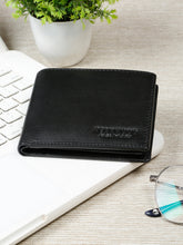 Load image into Gallery viewer, Men&#39;s Classic  Leather Bi-Fold Wallet
