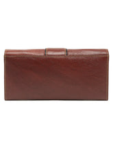 Load image into Gallery viewer, Teakwood Genuine Leather Brown Color Wallet
