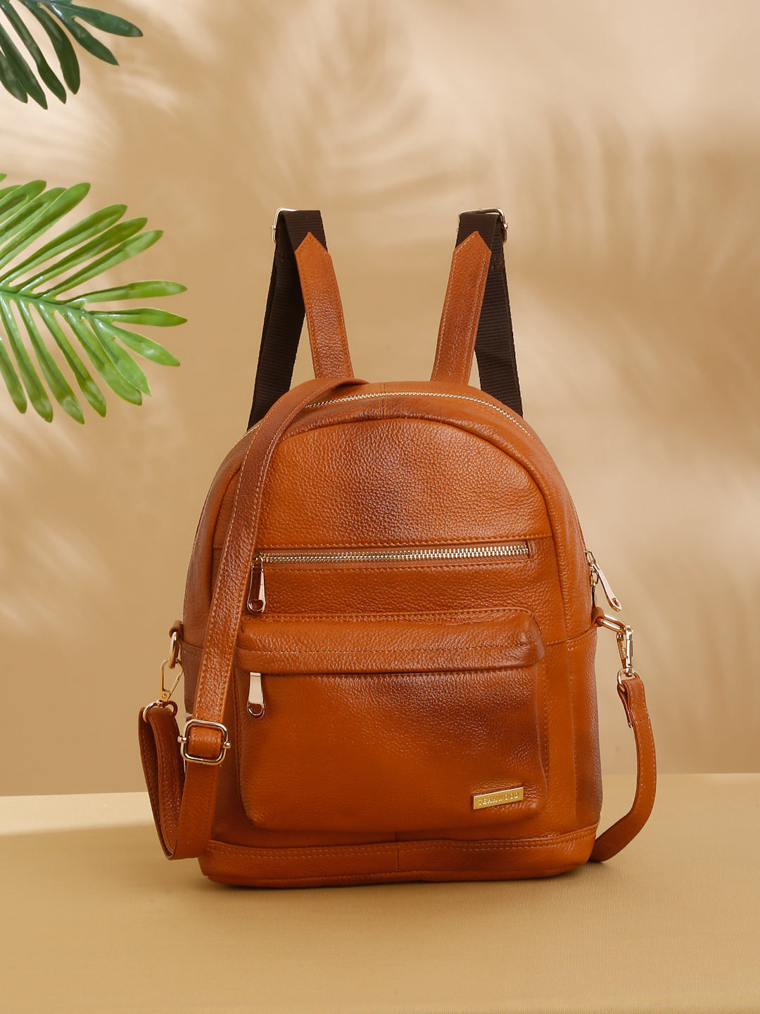 Women Tan Texture Leather Backpack โ Teakwood Leathers