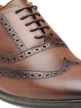 Load image into Gallery viewer, Men Brown Solid Leather Round Toe Formal Brogues
