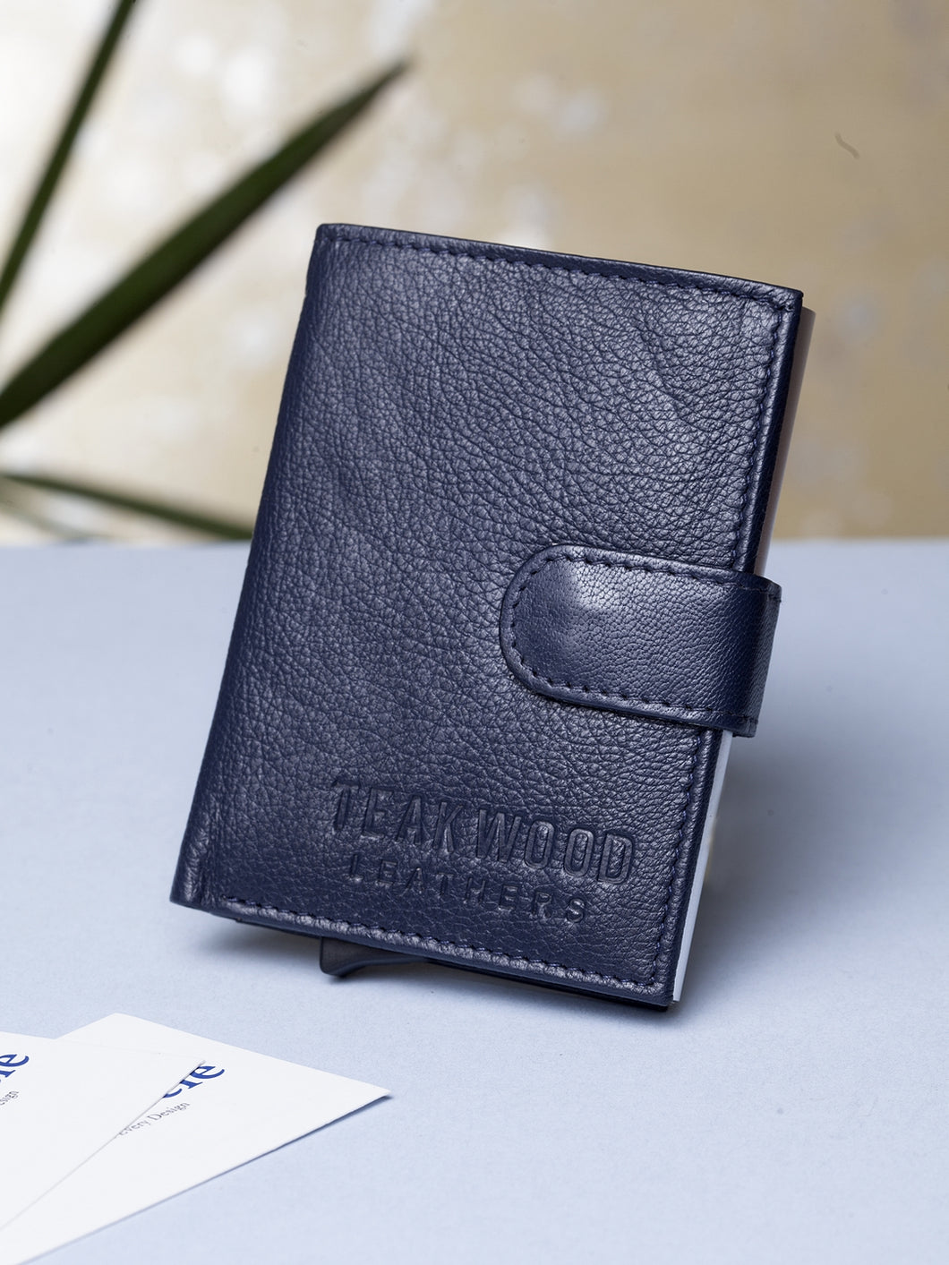 Teakwood Genuine Leathers Men Blue Solid Leather Card Holder