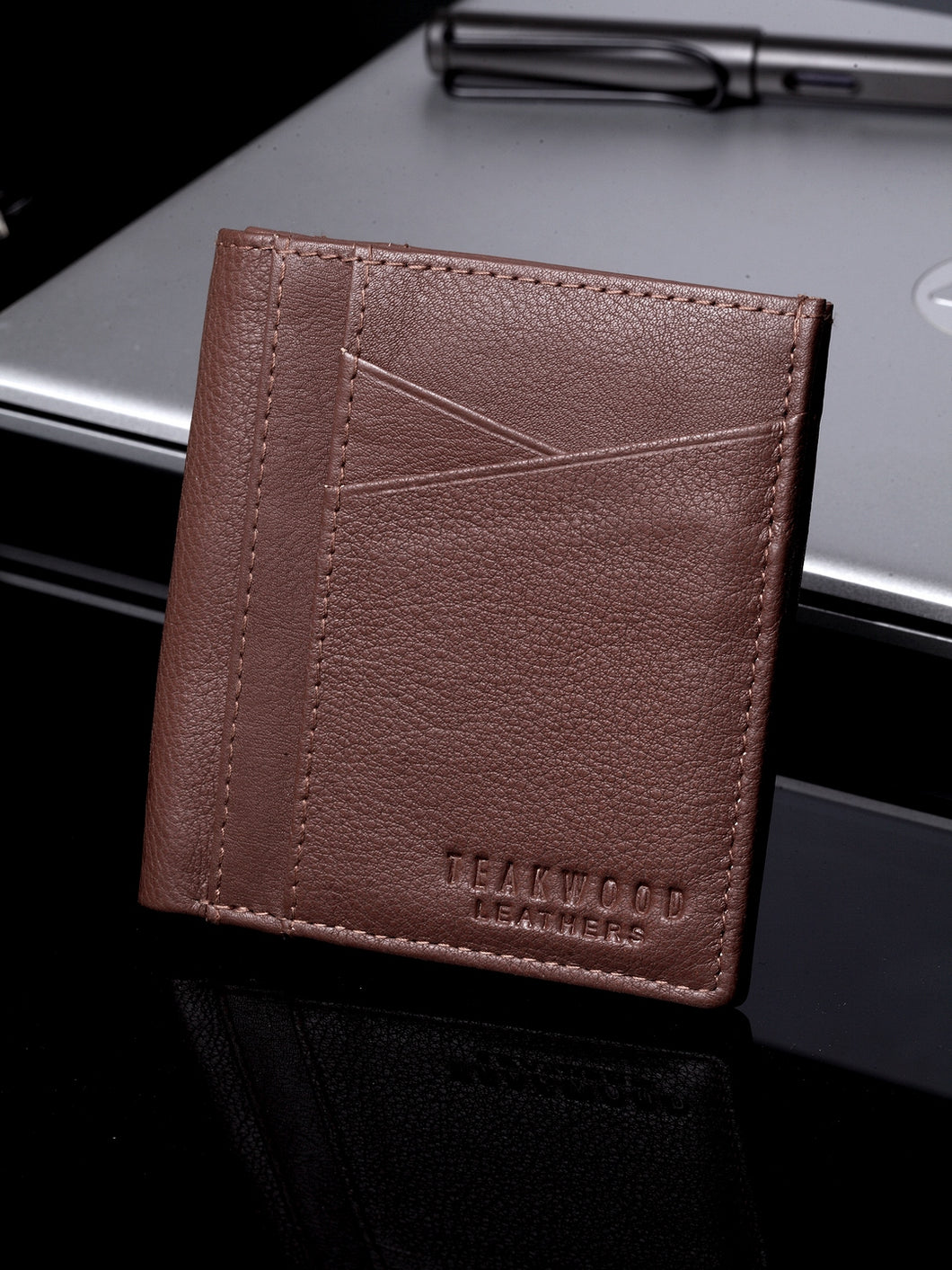 Teakwood Men Genuine Leather Bi Fold Wallet (TAN)
