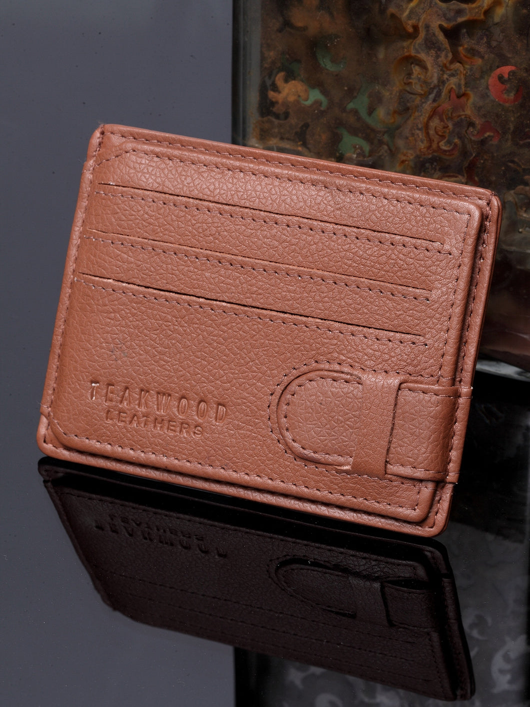 Teakwood Unisex Genuine Leather Cradholder with Clip Closure (Tan)