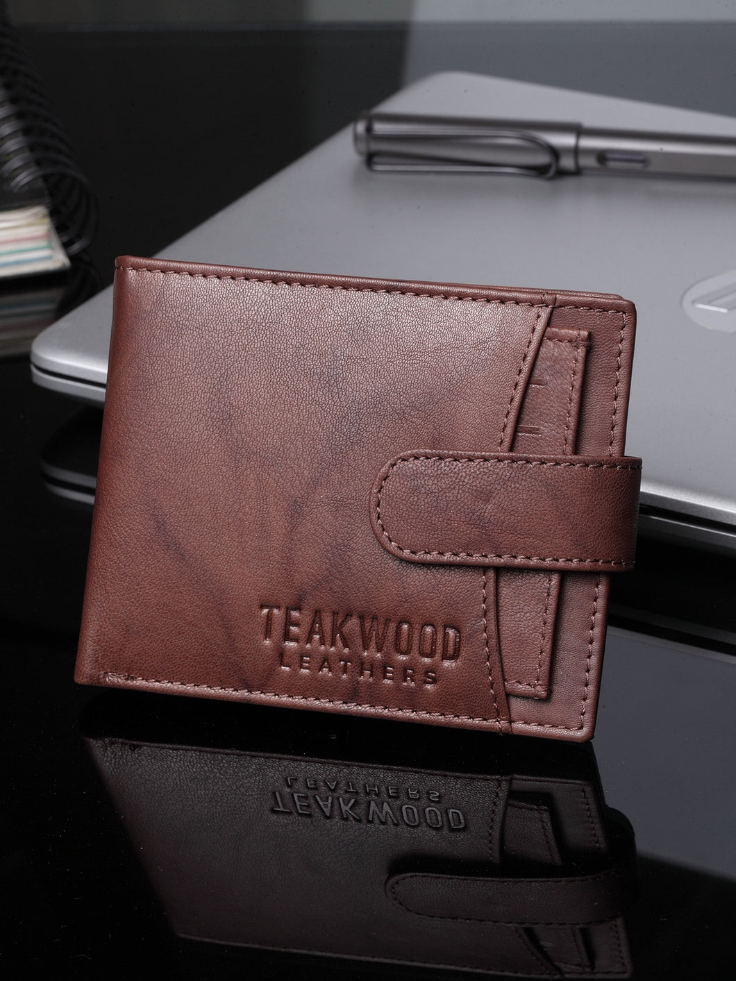 Teakwood Men Genuine Leather Antique Brown Bi Fold Clip Wallet