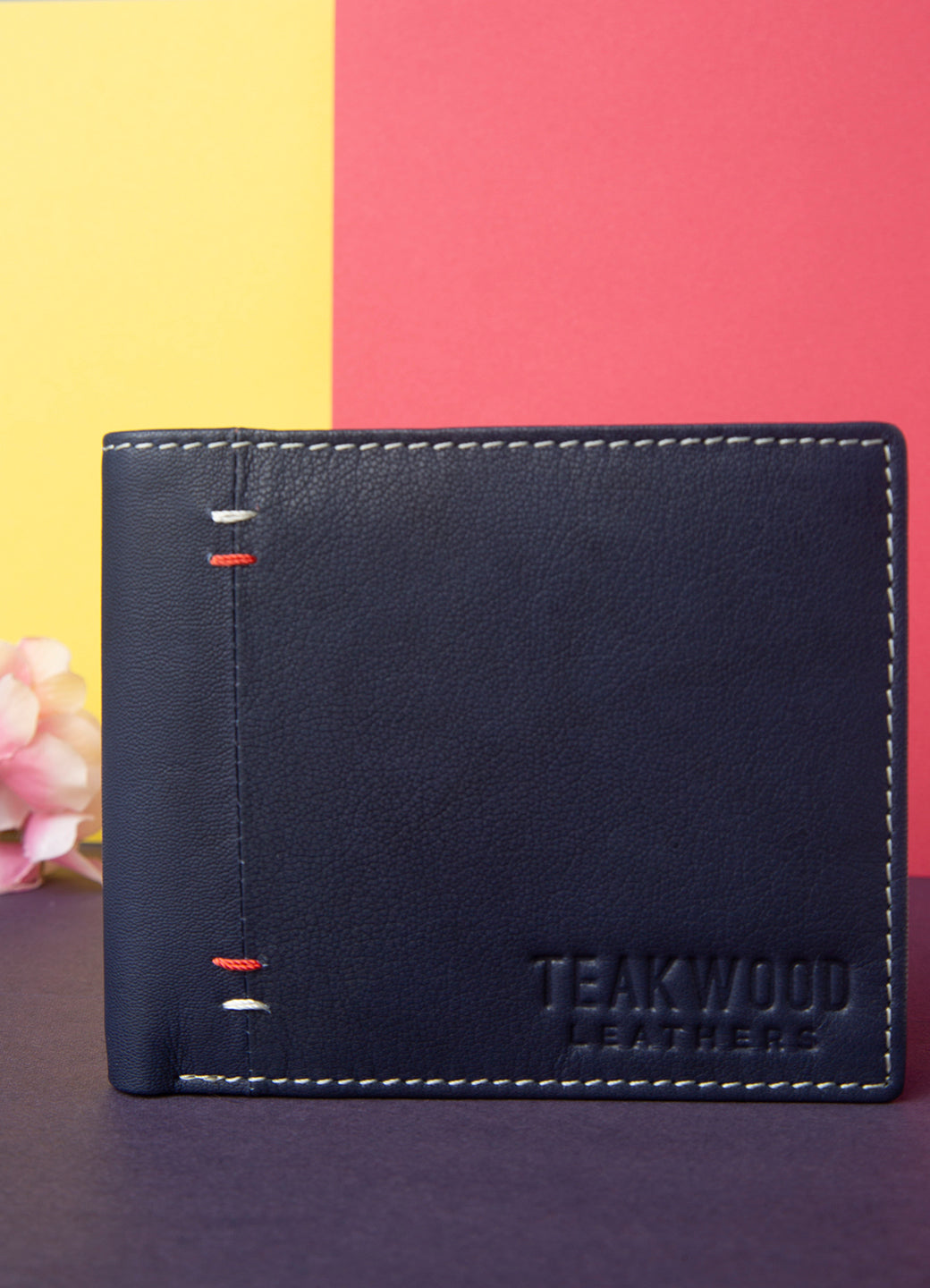Teakwood Men Genuine Leather Antique  Brown Colour Bi Fold Wallet