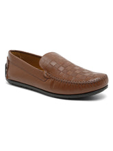 Load image into Gallery viewer, Men Tan Texture Genuine Leather Loafers
