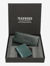Load image into Gallery viewer, Unisex Green Solid Leather Accessory Gift Set
