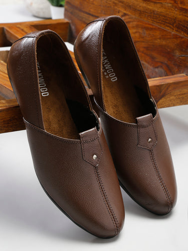 Men Brown Solid Leather Mojaris