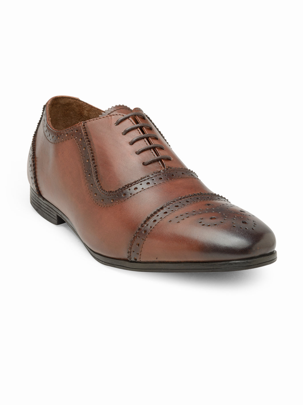 Teakwood Men Genuine Leather Two toned Wing Cap Brogues Formal/Casual Shoe