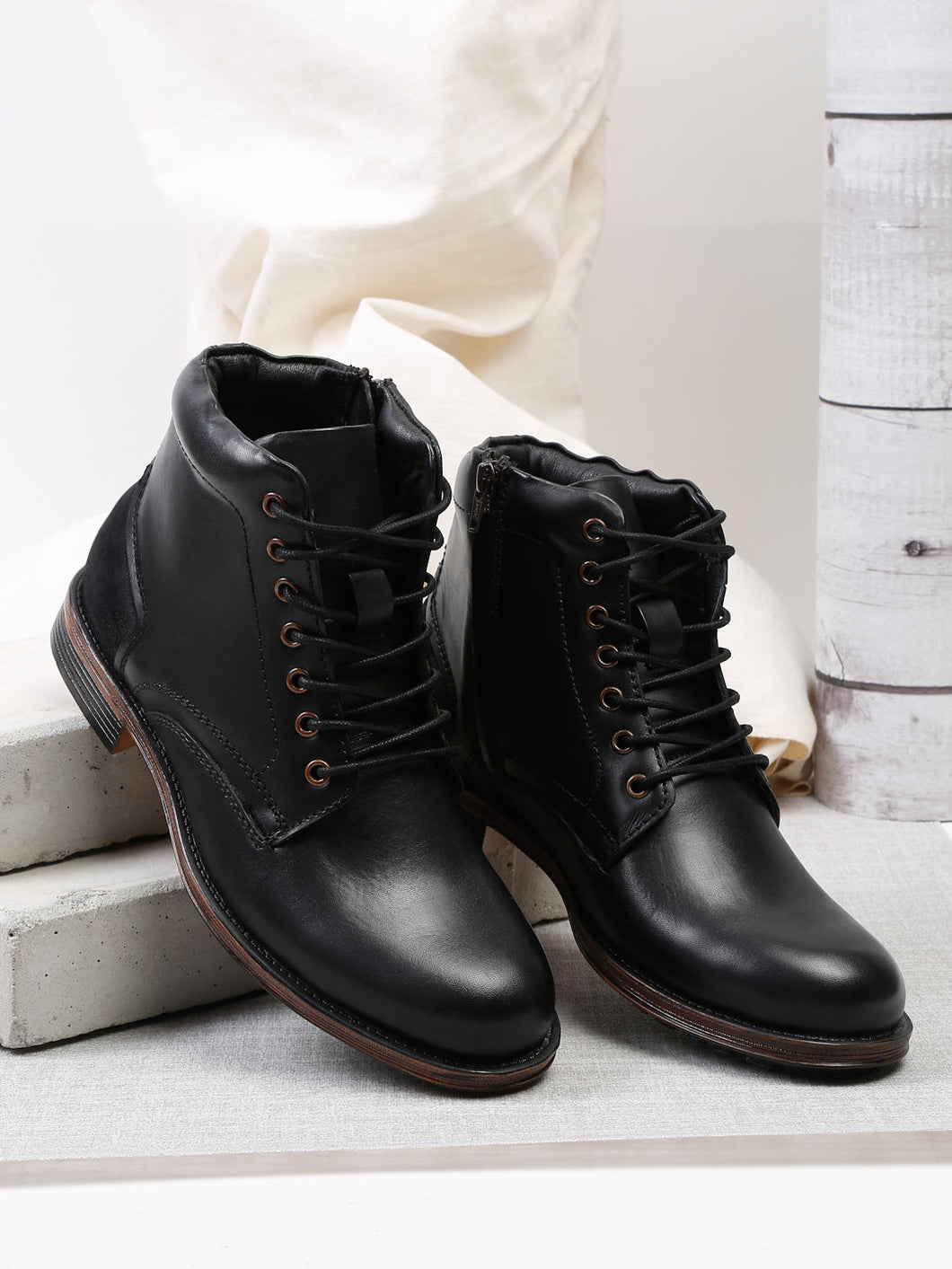teakwood-genuine-leather-mid-top-black-boots