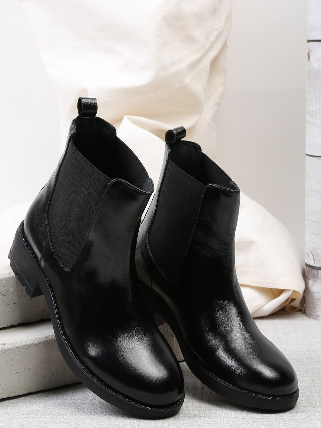Teakwood Genuine Leather Black Women's Boots