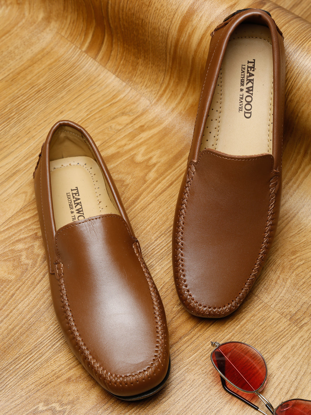 Men Tan Solid Genuine Leather Loafers