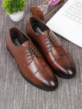 Load image into Gallery viewer, Men Brown Textured Leather Formal Derby
