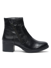Load image into Gallery viewer, Teakwood Genuine Leather Black Women&#39;s Boots
