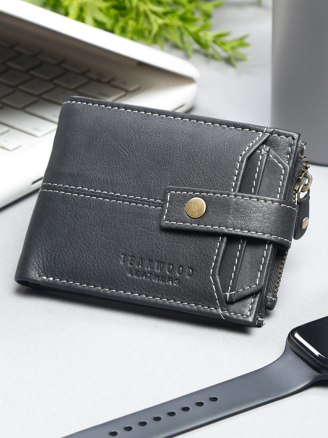 Men Black Leather Two Fold Wallet