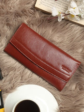 Load image into Gallery viewer, Teakwood Genuine Leather Brown Red Color Wallet
