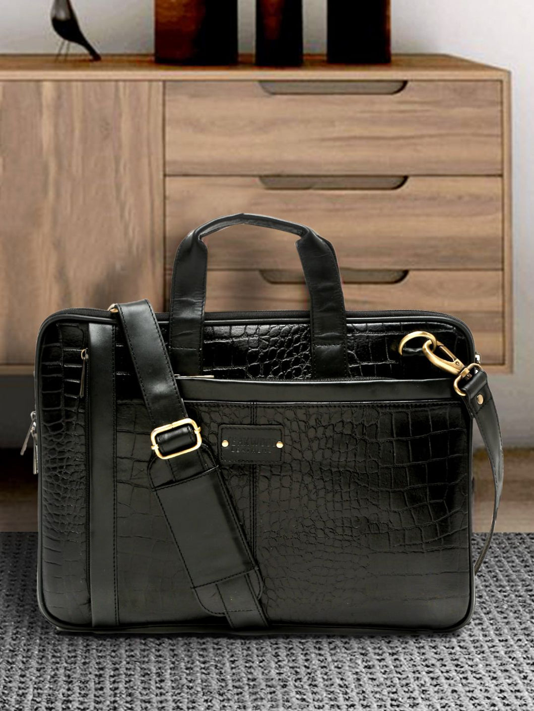 Unisex Black Textured Genuine Leather Laptop Bag